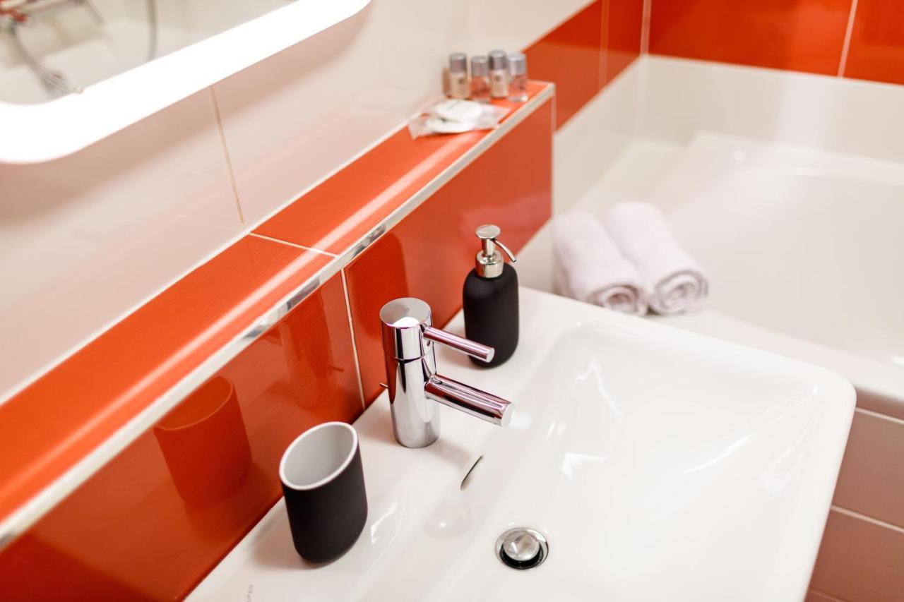 Golden Apartments Rezidence Nova Karolina Ii. Острава Екстериор снимка