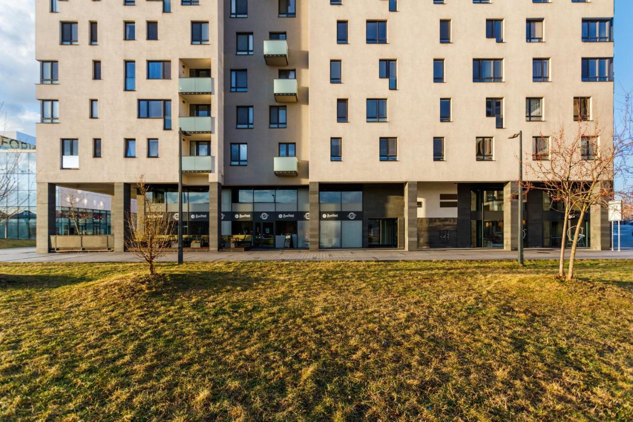 Golden Apartments Rezidence Nova Karolina Ii. Острава Екстериор снимка